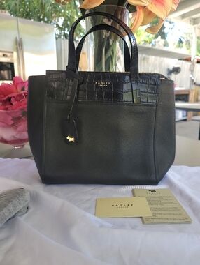 Radley London Black Leather Tote Bag